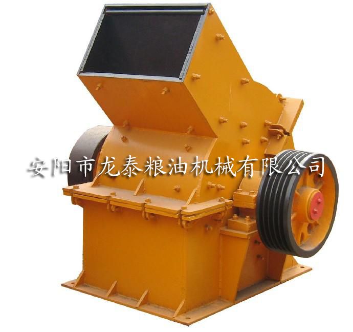 曲塊粉碎機